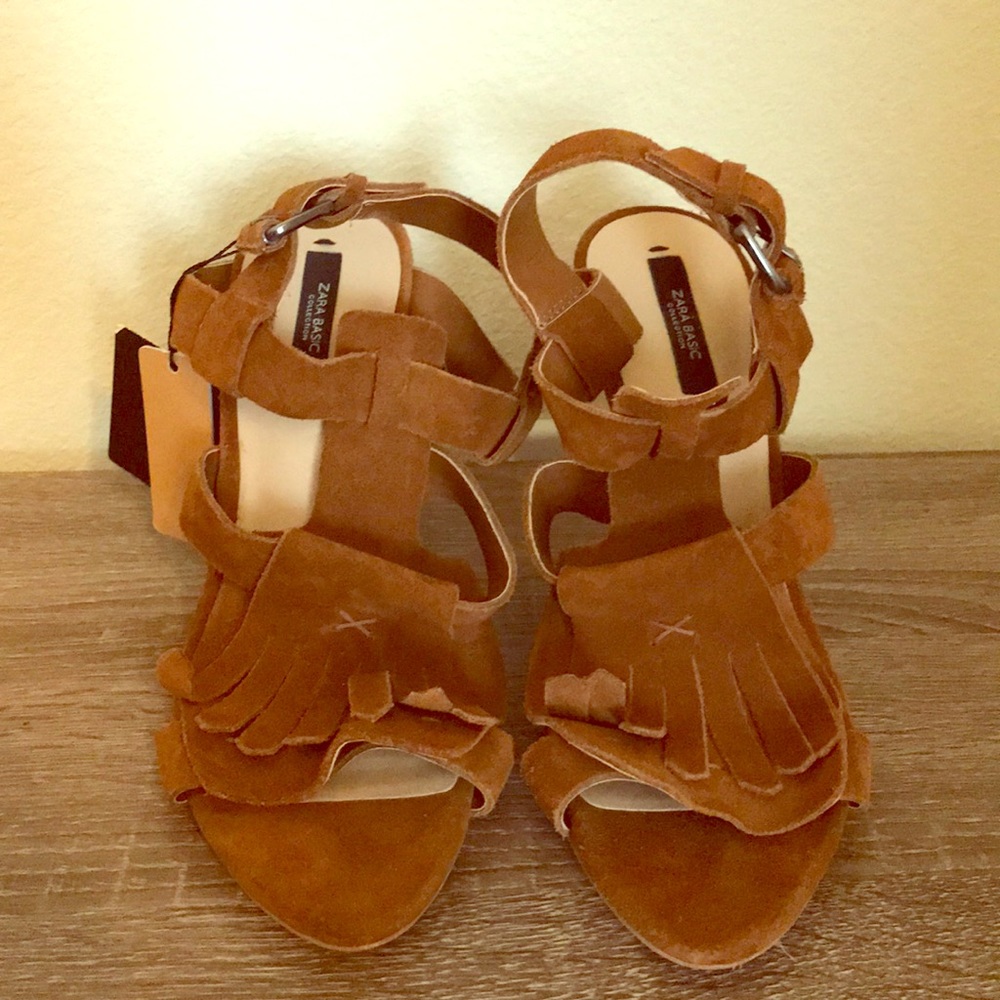 Authentic brown suede leather Zara wedge!